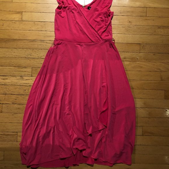 Brand New DKNY faux-wrap midi dress - Picture 3 of 10